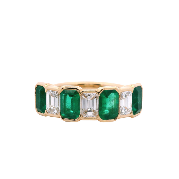 Sculpted Emerald Cut Emerald and Diamond Alternating Band