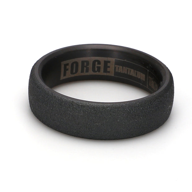 Comfort-Fit Wirebrush Plain Metal Band