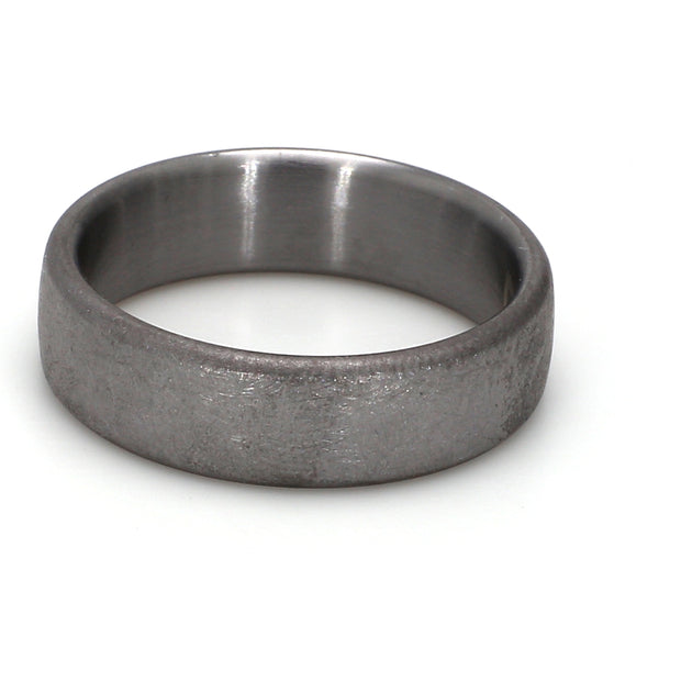Comfort-Fit Wirebrush Plain Metal Band